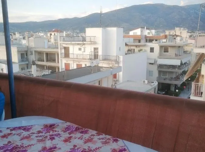 Penthouse In Volos
